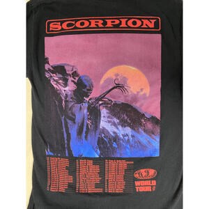 Scorpion Drake World Tour Graphic T-Shirt Size Small
